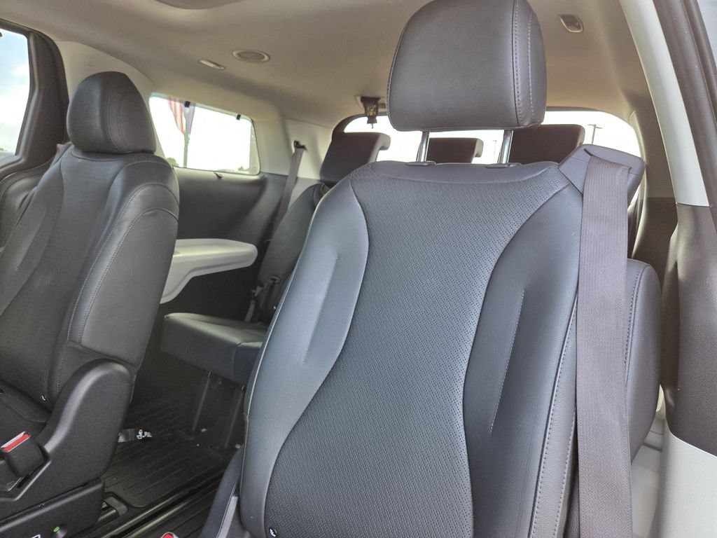 Used 2024 Kia Carnival SX Prestige FWD image 26