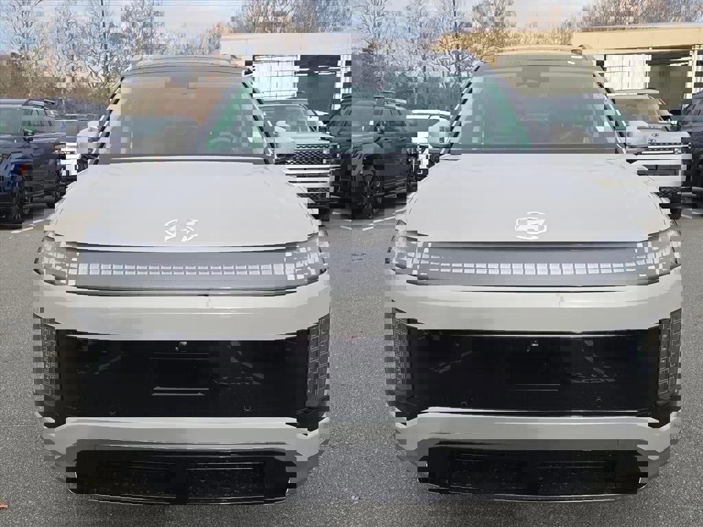 New 2026 Hyundai Ioniq 9 Calligraphy image 8