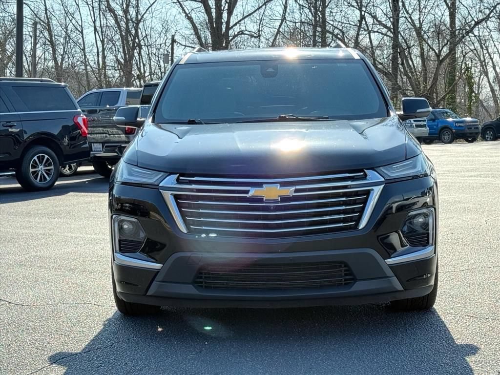 Used 2023 Chevrolet Traverse Premier AWD/4WD image 9
