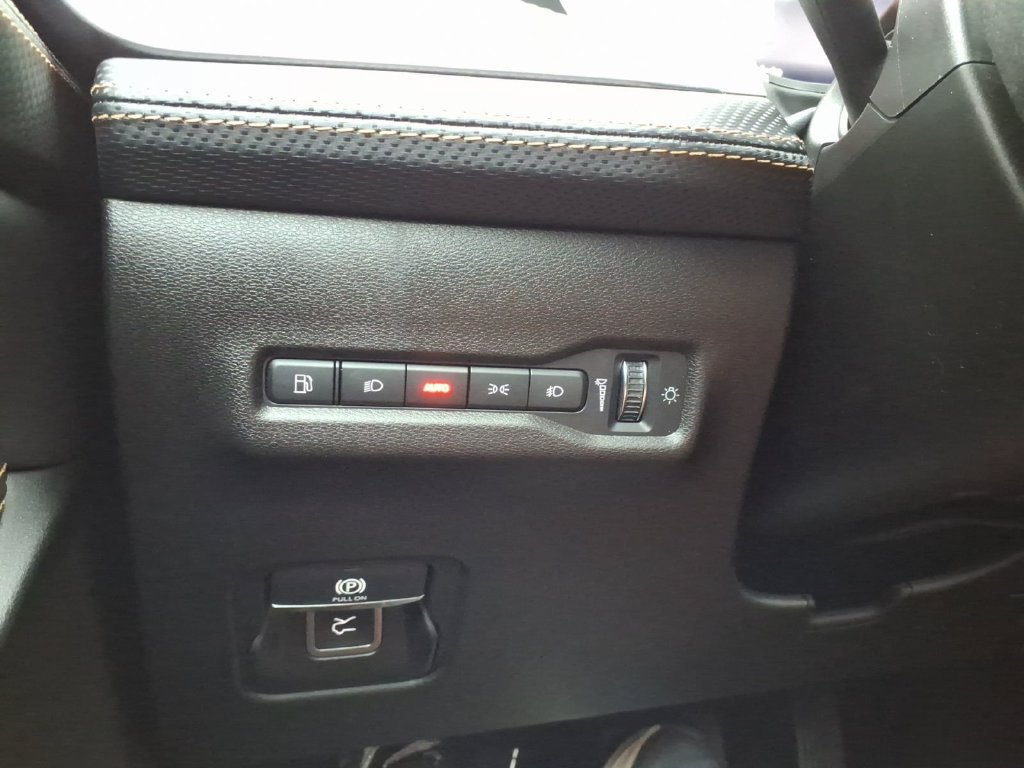 New 2026 Jeep Cherokee Limited AWD/4WD image 18