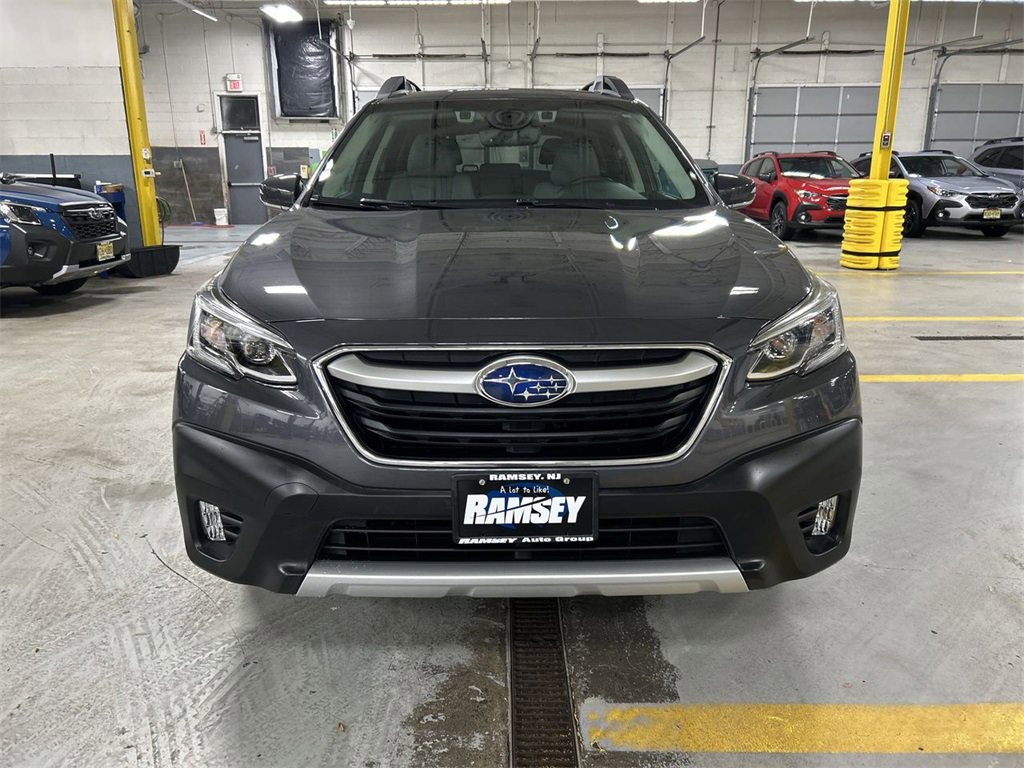 Certified 2020 Subaru Outback Limited image 3