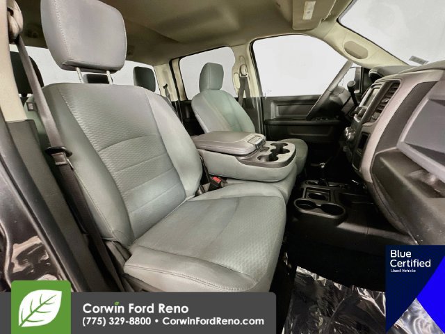 Used 2018 RAM 3500 Tradesman w/ Chrome Appearance Group AWD/4WD image 31