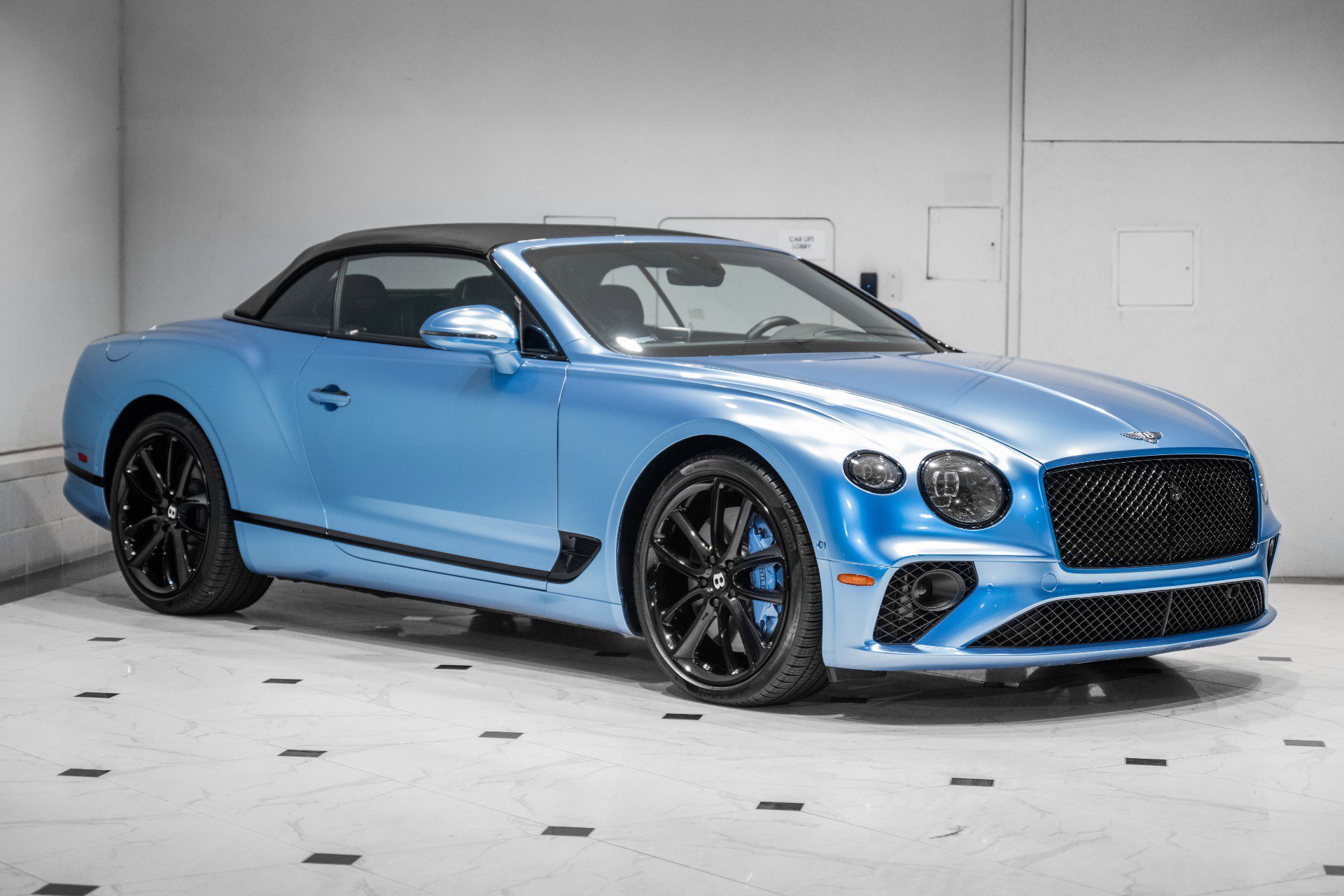 Certified 2022 Bentley Continental GT V8 AWD/4WD image 12