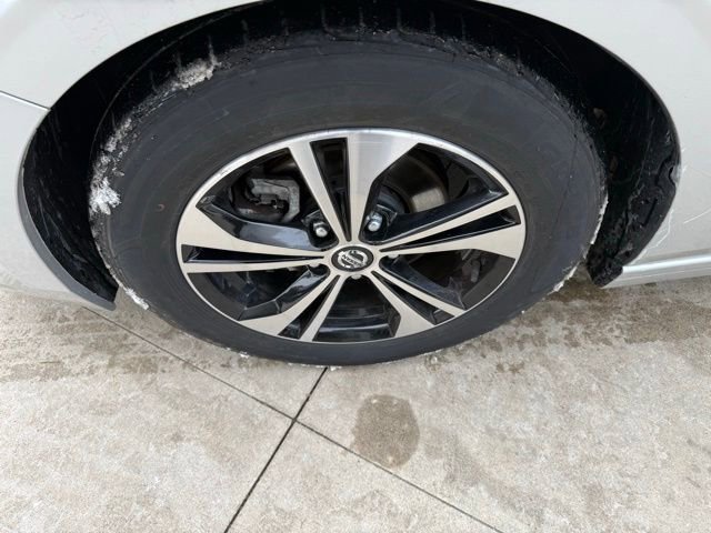 Used 2023 Nissan Sentra SV image 12