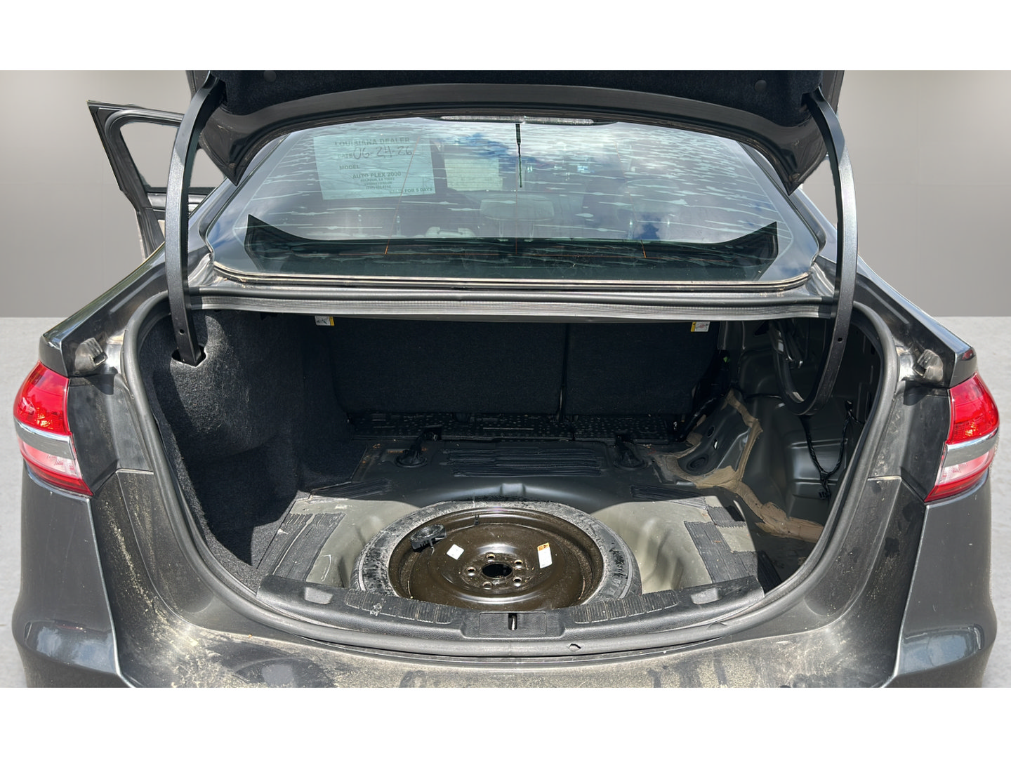 Used 2019 Ford Fusion S FWD image 20
