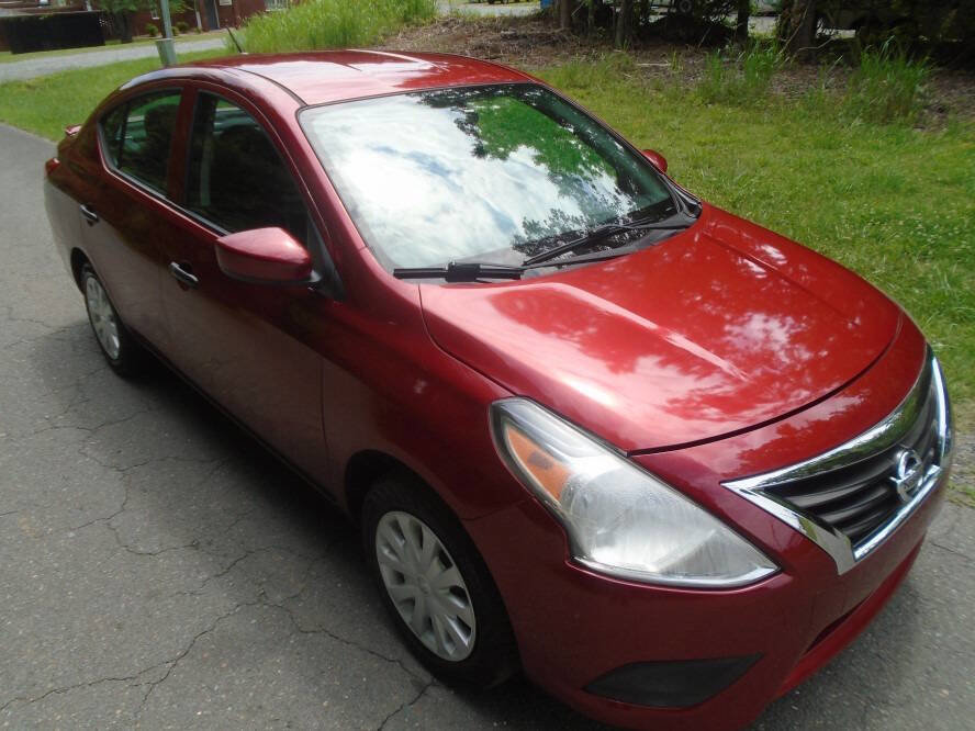 Used 2016 Nissan Versa S Plus FWD image 3