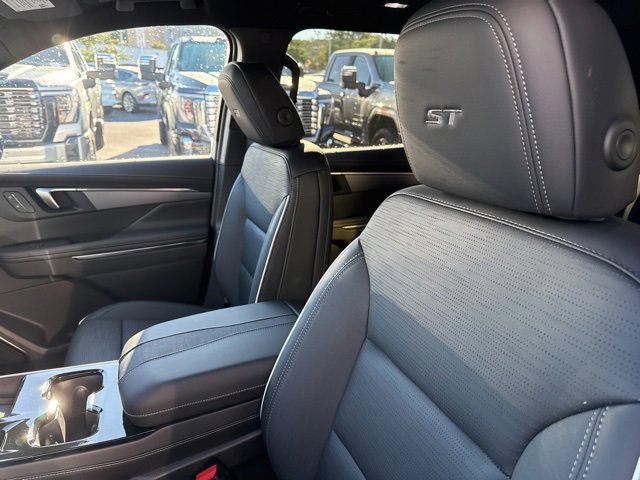 New 2026 Buick Enclave Sport Touring w/ Power Package image 13