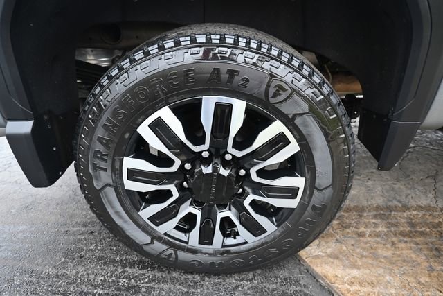 Used 2025 GMC Sierra 2500 Denali Ultimate image 12