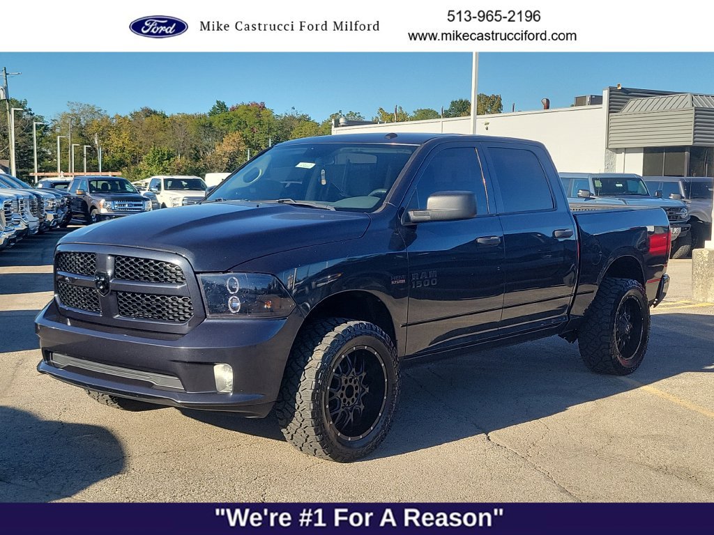 Used 2018 RAM 1500 Express w/ Express Value Package AWD/4WD image 1
