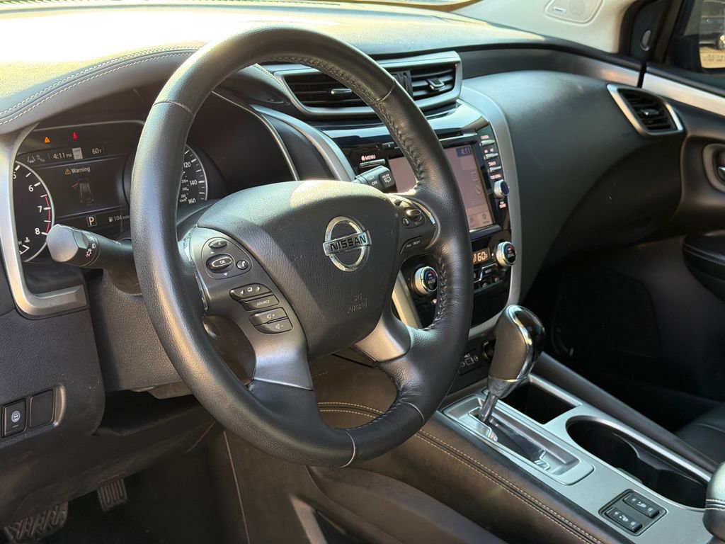 Used 2020 Nissan Murano SL w/ Moonroof Package image 19
