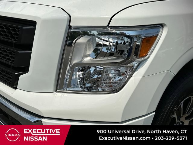 Certified 2024 Nissan Titan SV w/ SV Convenience Package AWD/4WD image 7