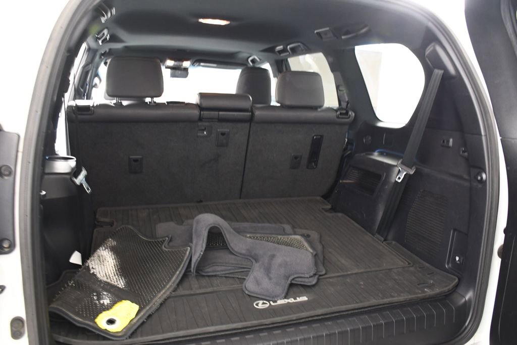 Used 2021 Lexus GX 460 Premium w/ Premium Package image 24