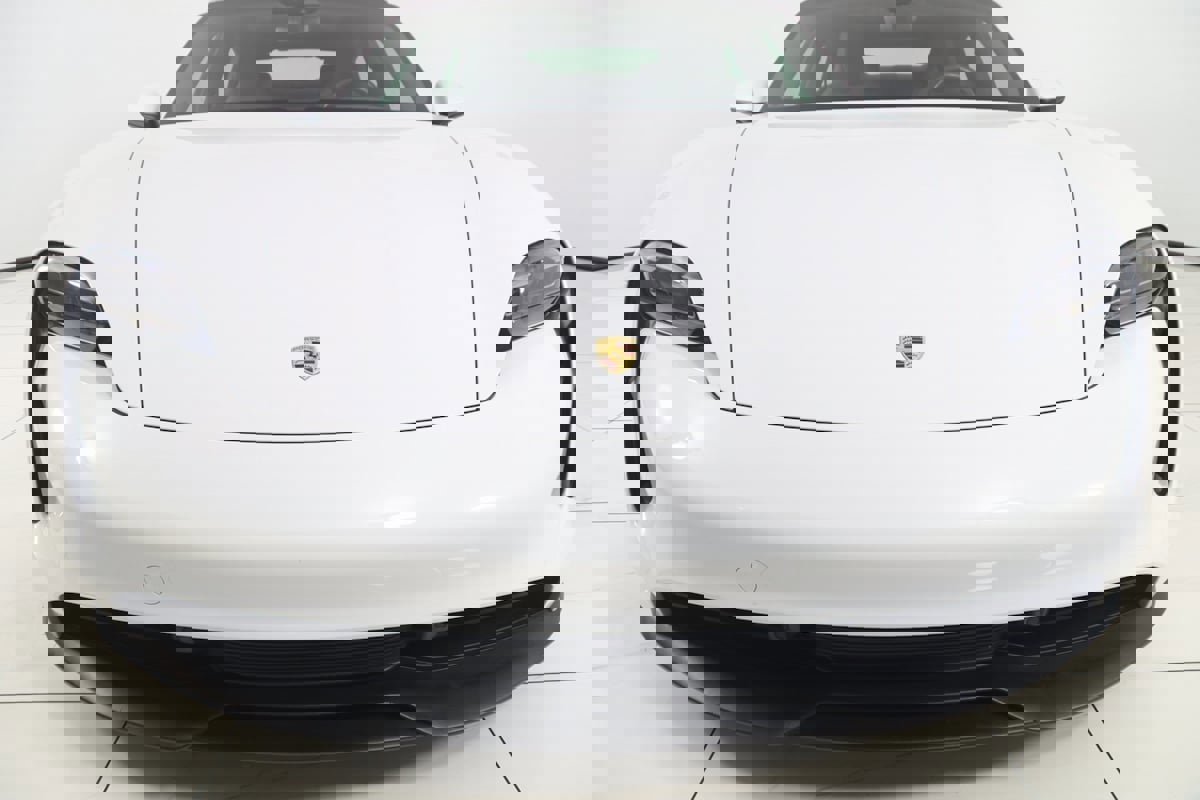 Used 2020 Porsche Taycan 4S image 51