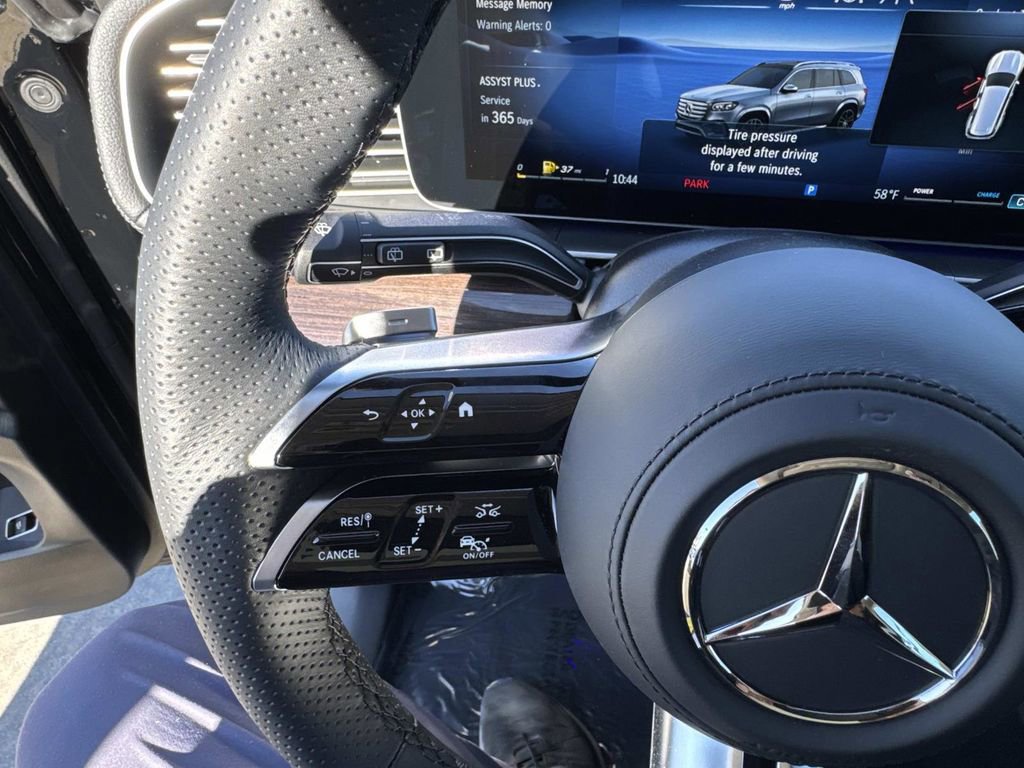 New 2026 Mercedes-Benz GLS 450 4MATIC image 28