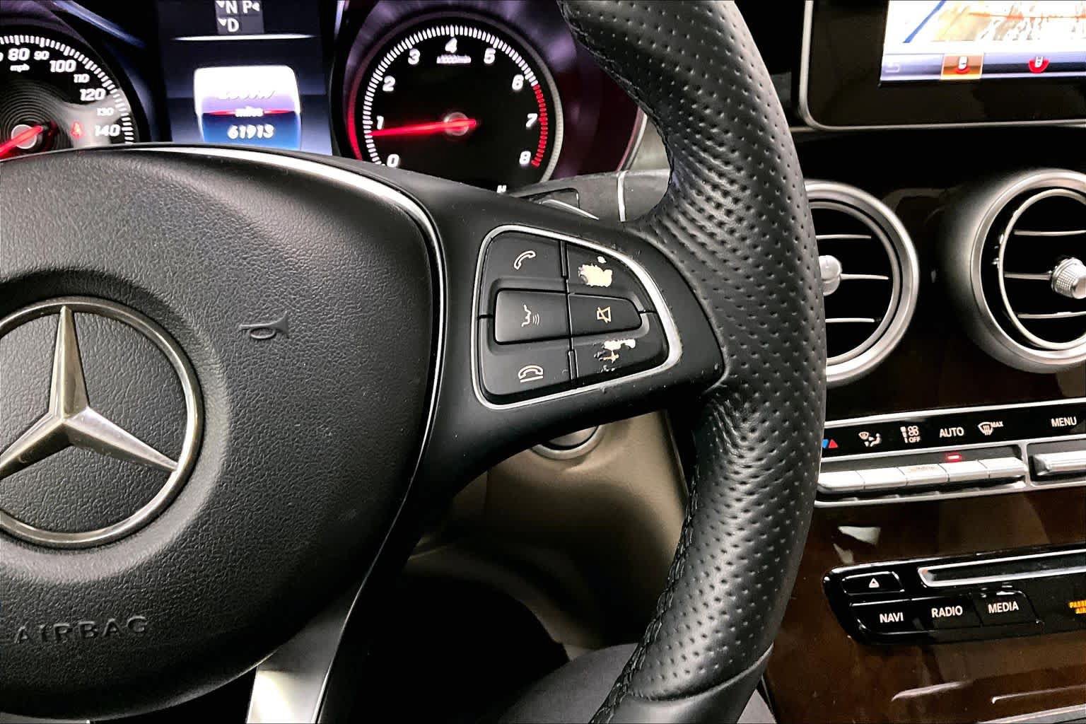 Used 2018 Mercedes-Benz GLC 300 4MATIC image 25