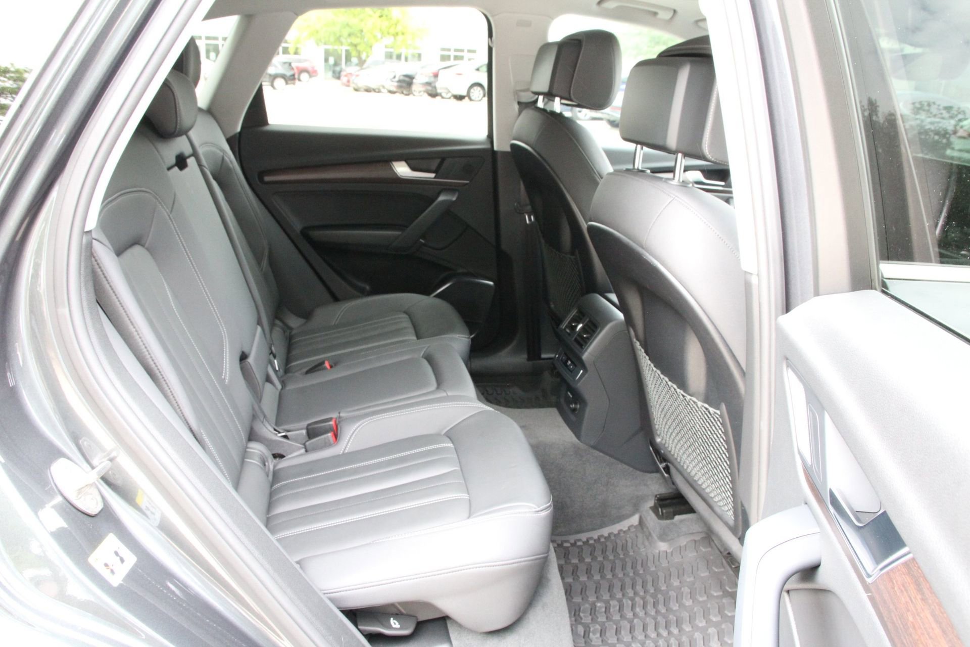 Used 2023 Audi Q5 2.0T Premium w/ Convenience Package image 36