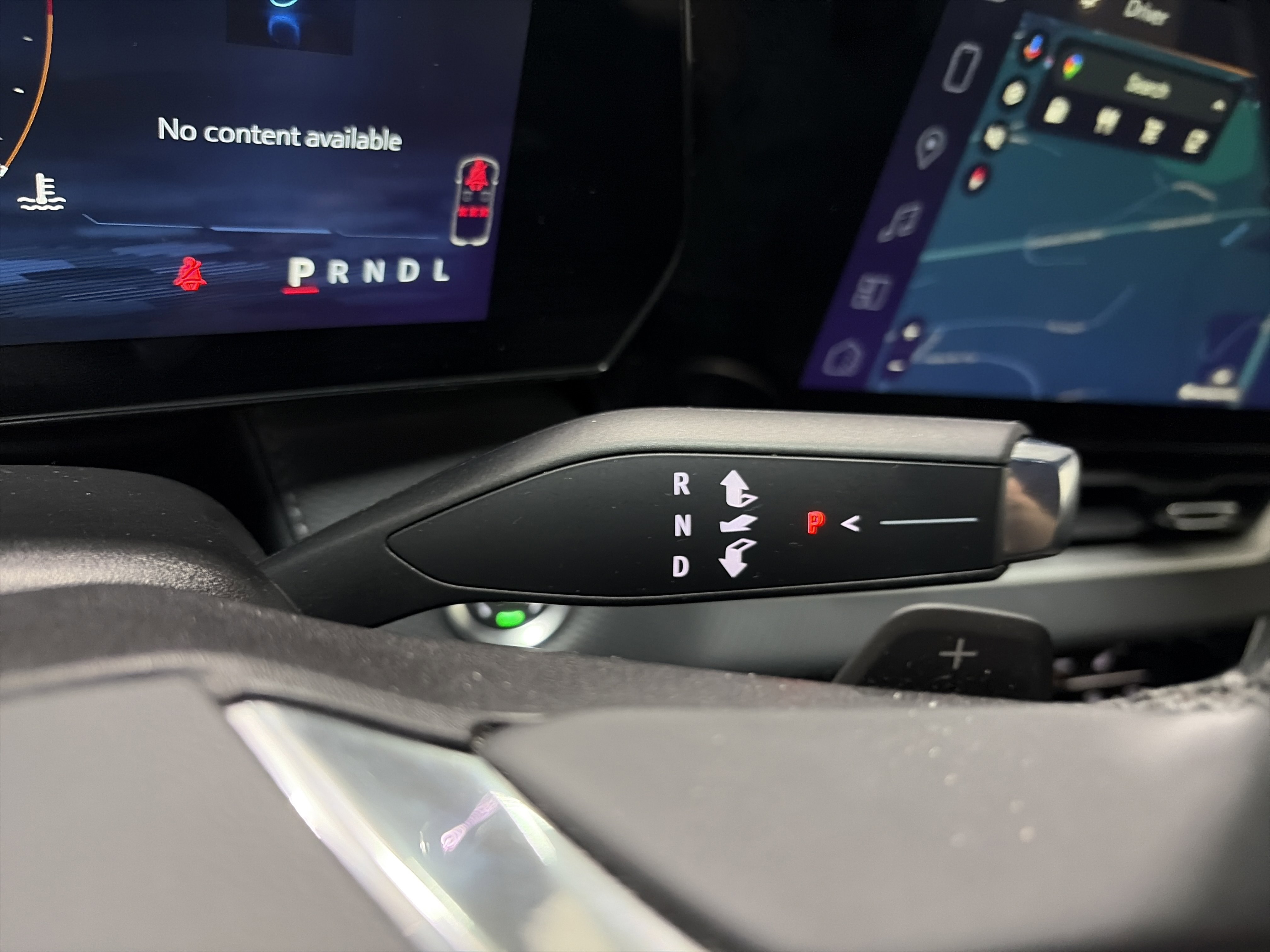 Used 2025 Chevrolet Equinox LT w/ Convenience Package II image 24