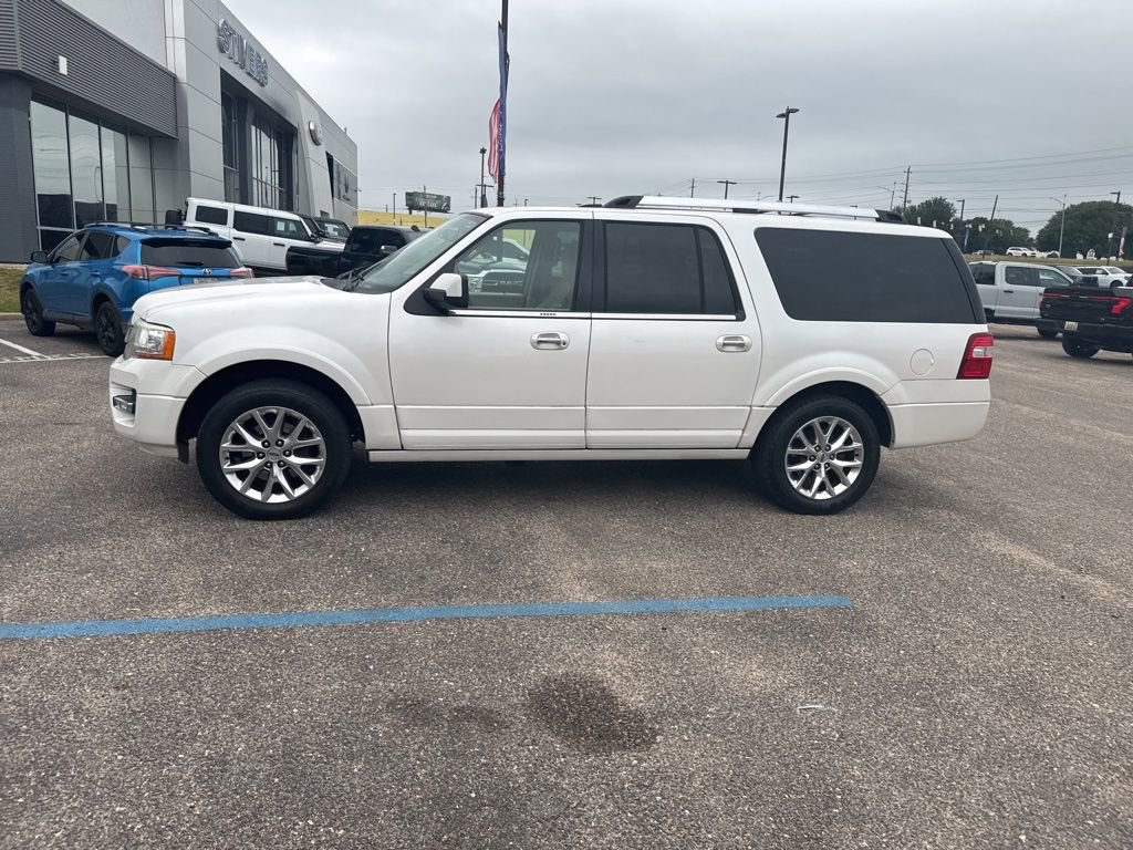 Used 2017 Ford Expedition EL Limited w/ Equipment Group 301A RWD image 7
