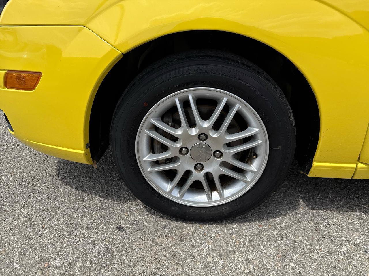 Used 2005 Ford Focus S FWD image 19