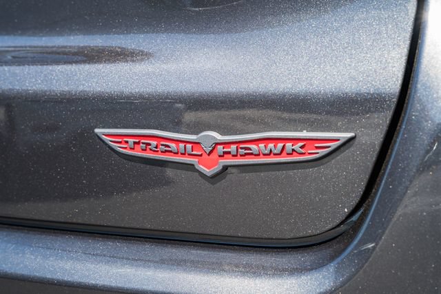 Used 2022 Jeep Compass Trailhawk w/ Trailhawk Elite Group AWD/4WD image 8