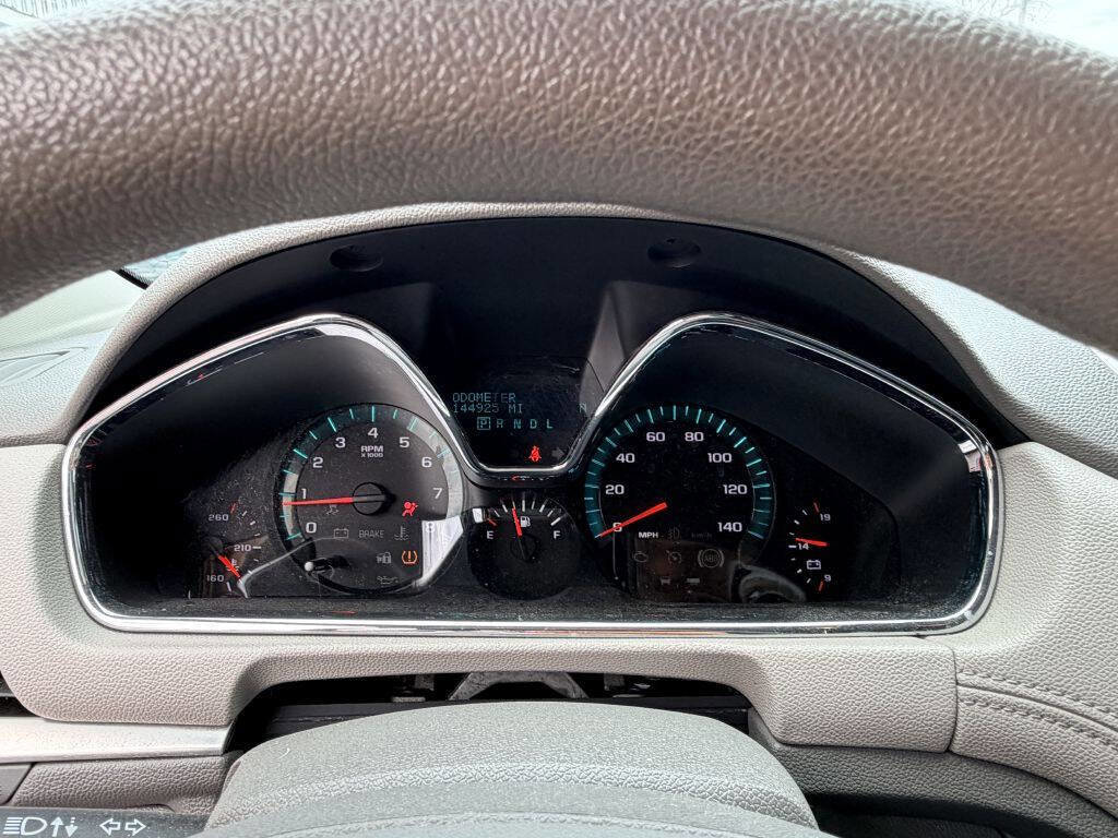 Used 2014 Chevrolet Traverse LS FWD image 17