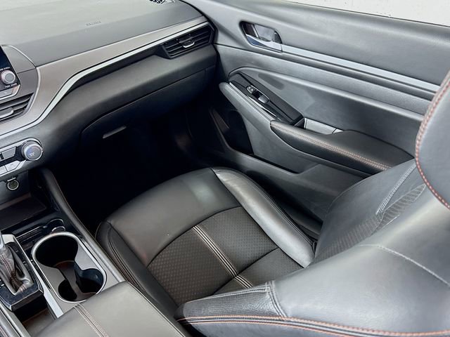 Used 2024 Nissan Altima 2.5 SR image 21