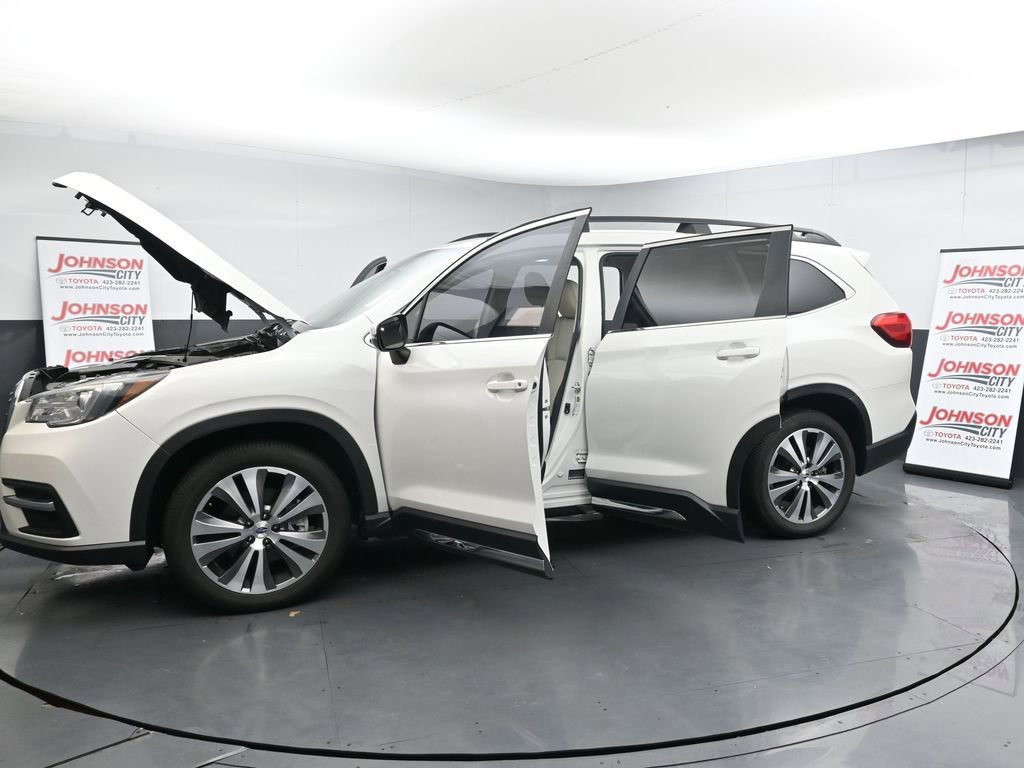 Used 2022 Subaru Ascent Limited w/ Technology Package image 42