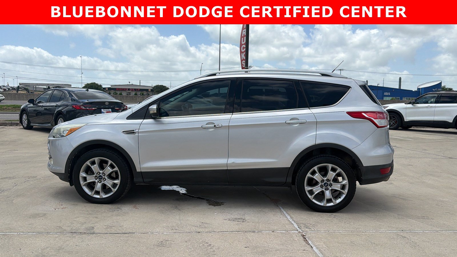 Used 2015 Ford Escape Titanium w/ Equipment Group 301A AWD/4WD image 8