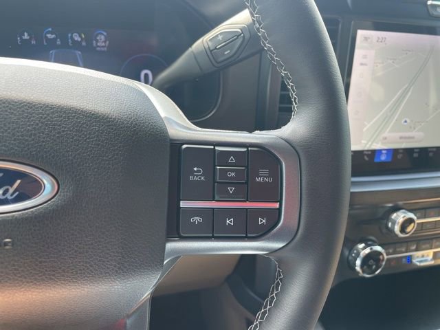 Used 2026 Ford F250 Lariat w/ Lariat Premium Package AWD/4WD image 31