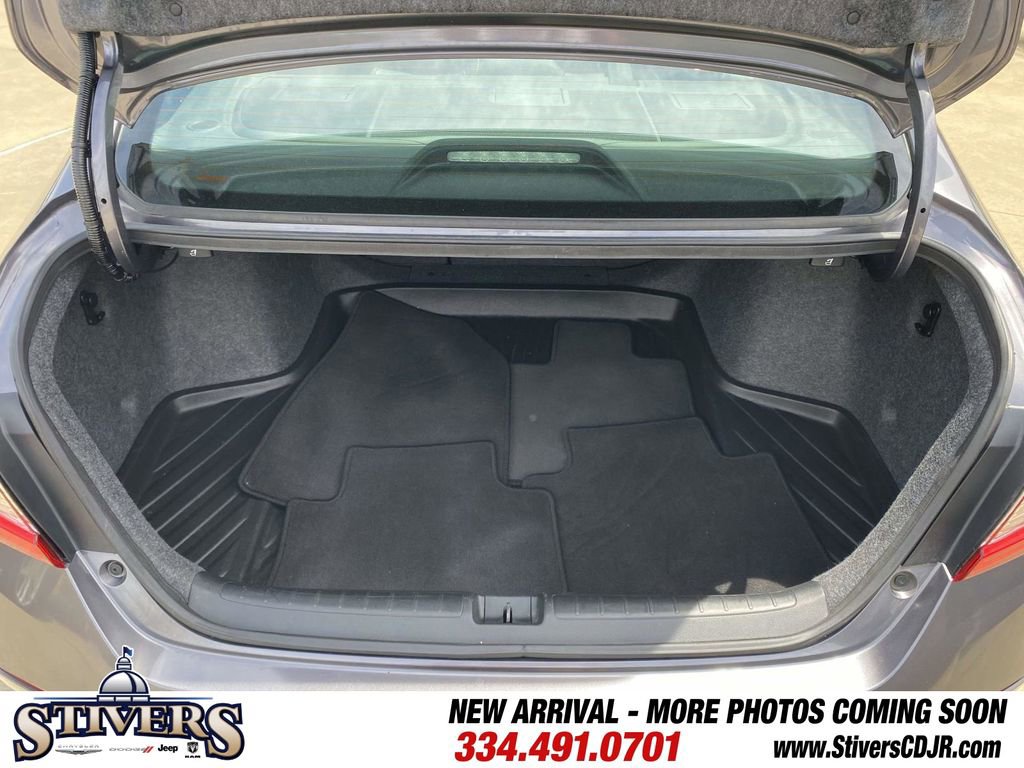 Used 2019 Honda Accord Sport image 13