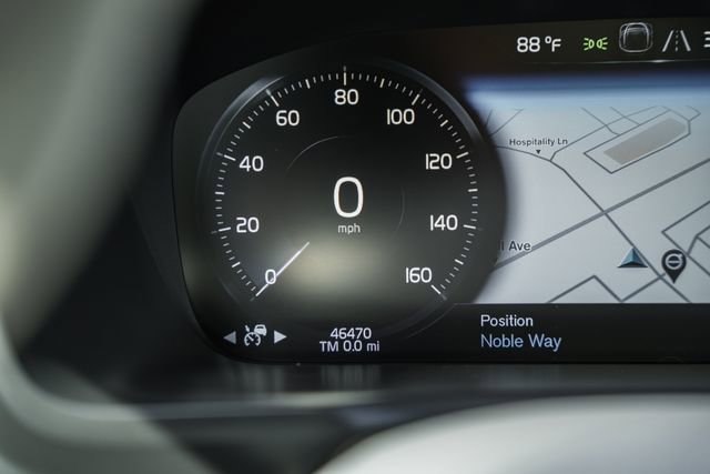 Used 2021 Volvo XC90 T6 Momentum w/ Advanced Package AWD/4WD image 45
