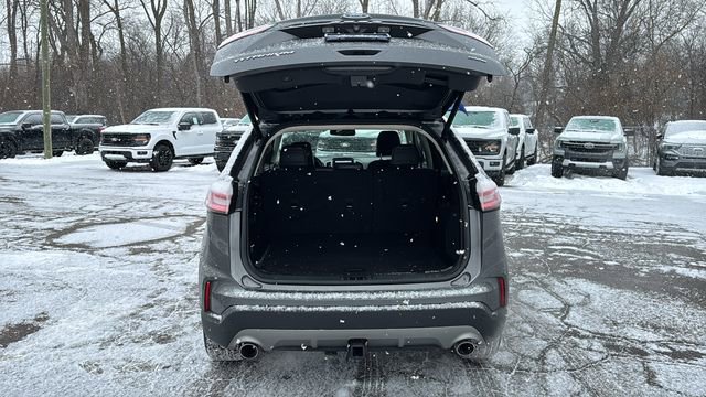 Certified 2023 Ford Edge Titanium w/ Class II Trailer Tow Package image 29