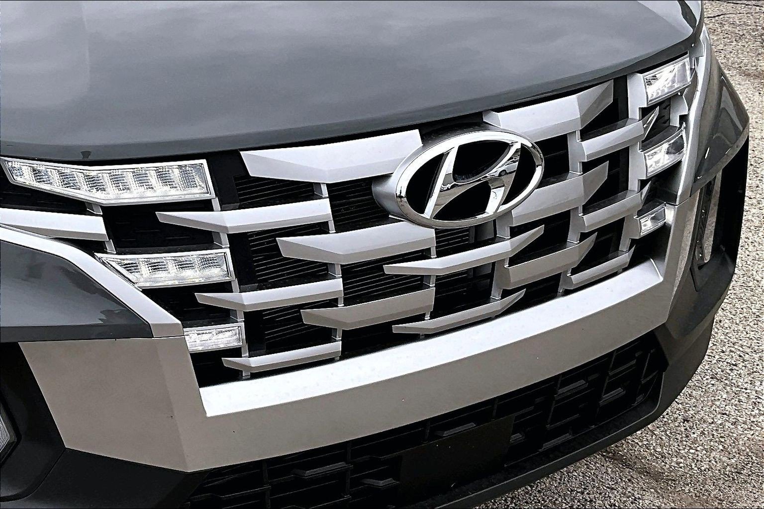 Used 2023 Hyundai Santa Cruz SEL Premium AWD/4WD image 31