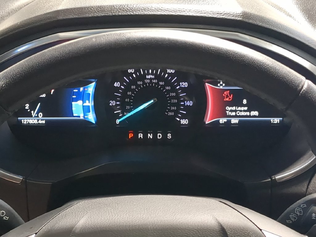 Used 2018 Ford Edge Titanium w/ Technology Package AWD/4WD image 36