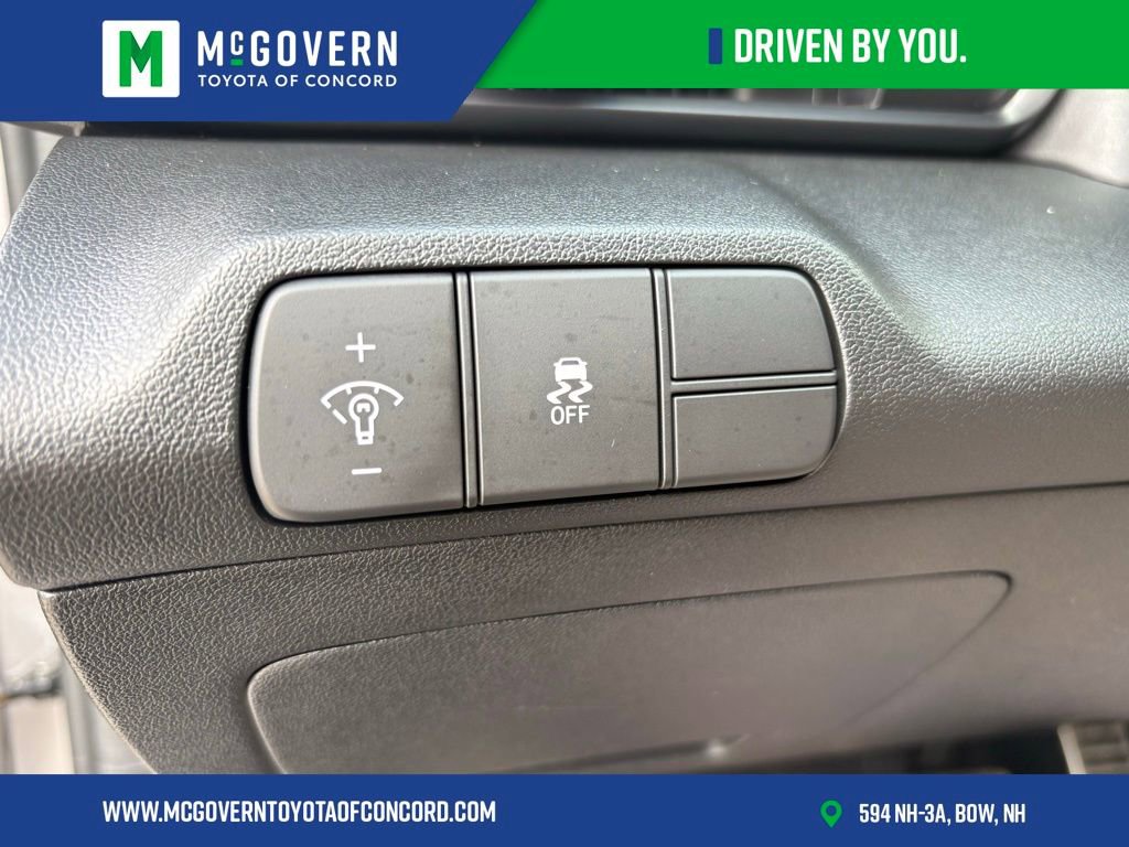 Used 2025 Hyundai Elantra Sport image 22