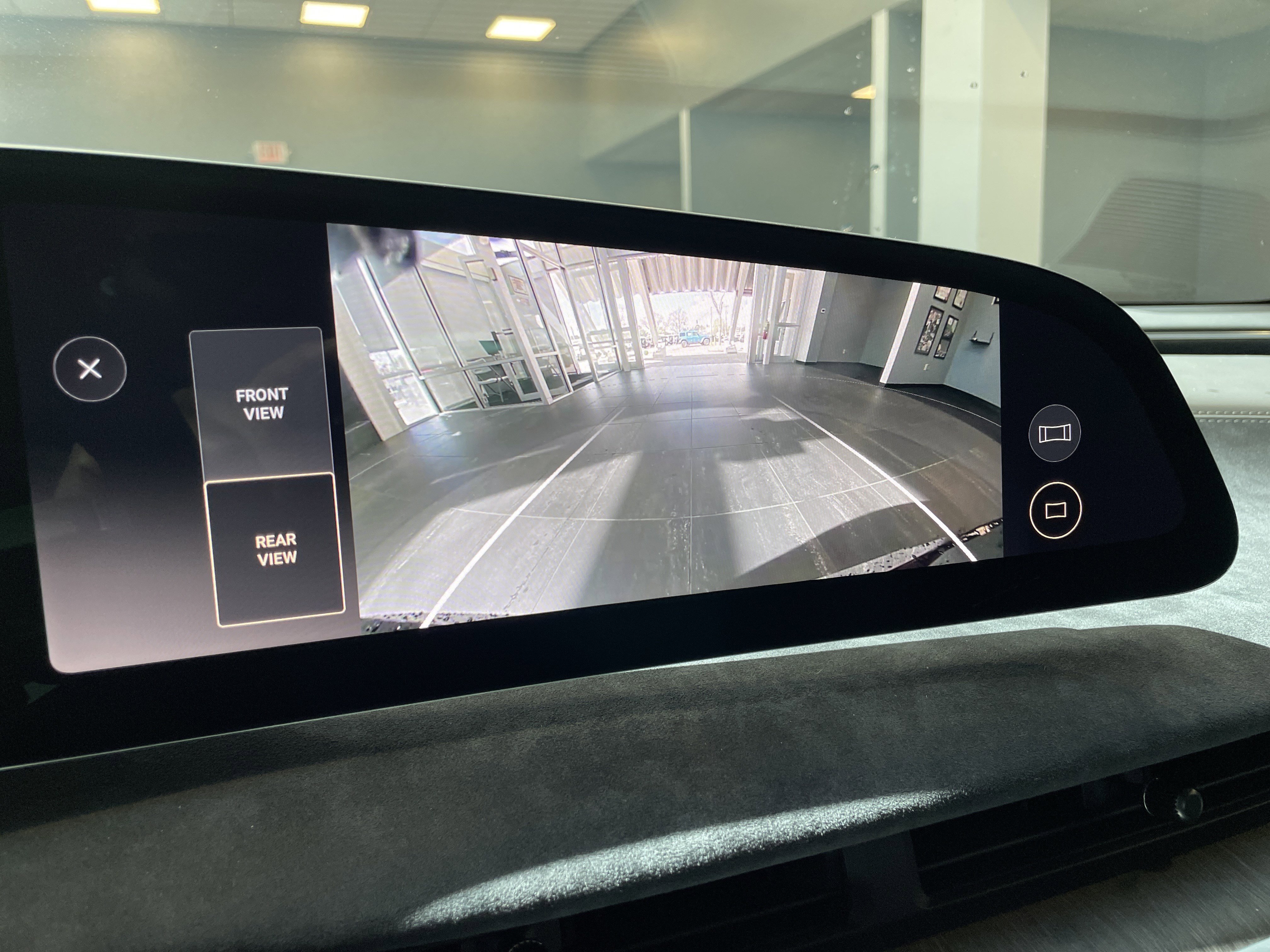 Used 2022 Lucid Air Grand Touring image 29