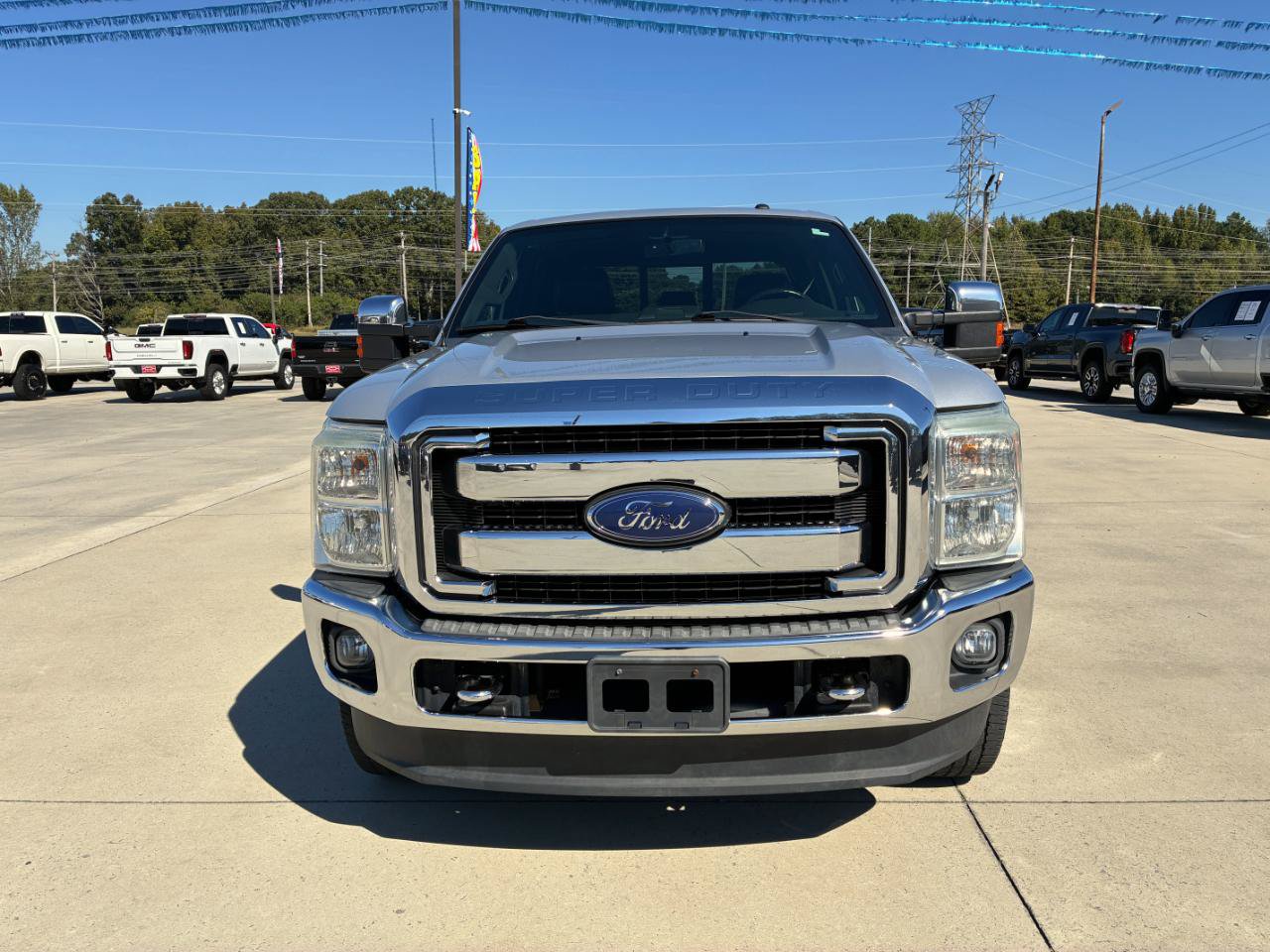 Used 2015 Ford F250 Lariat w/ Lariat Ultimate Package AWD/4WD image 3