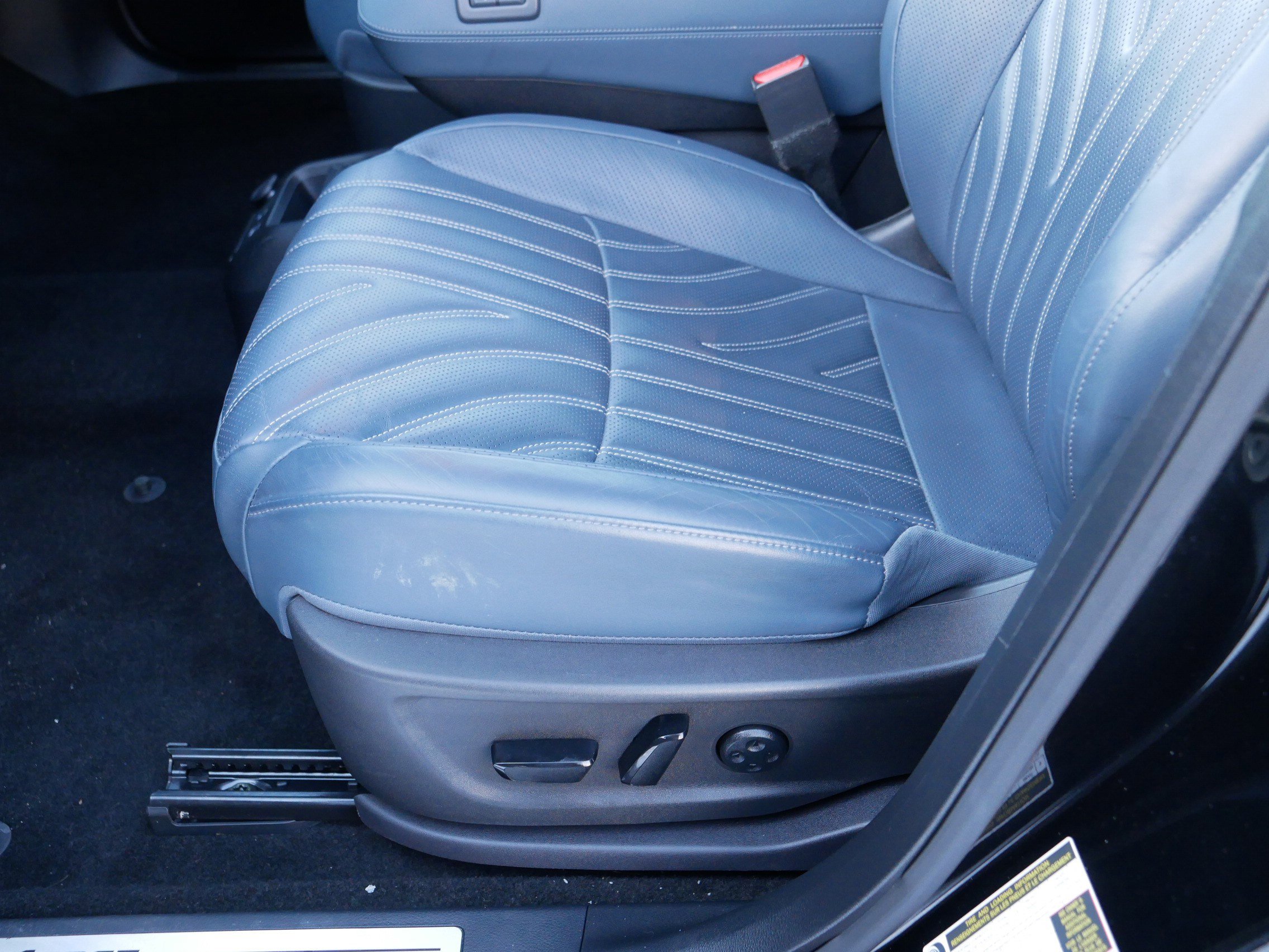 Certified 2023 Nissan Ariya image 20