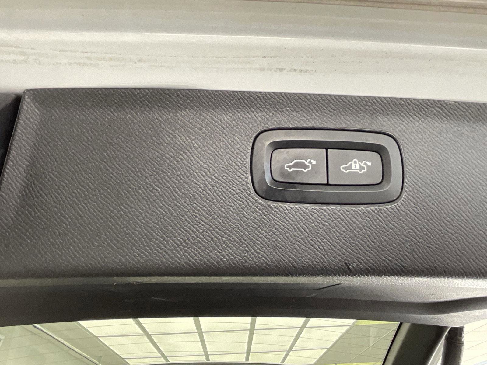 Used 2019 Volvo XC90 T6 Momentum w/ Advanced Package AWD/4WD image 23
