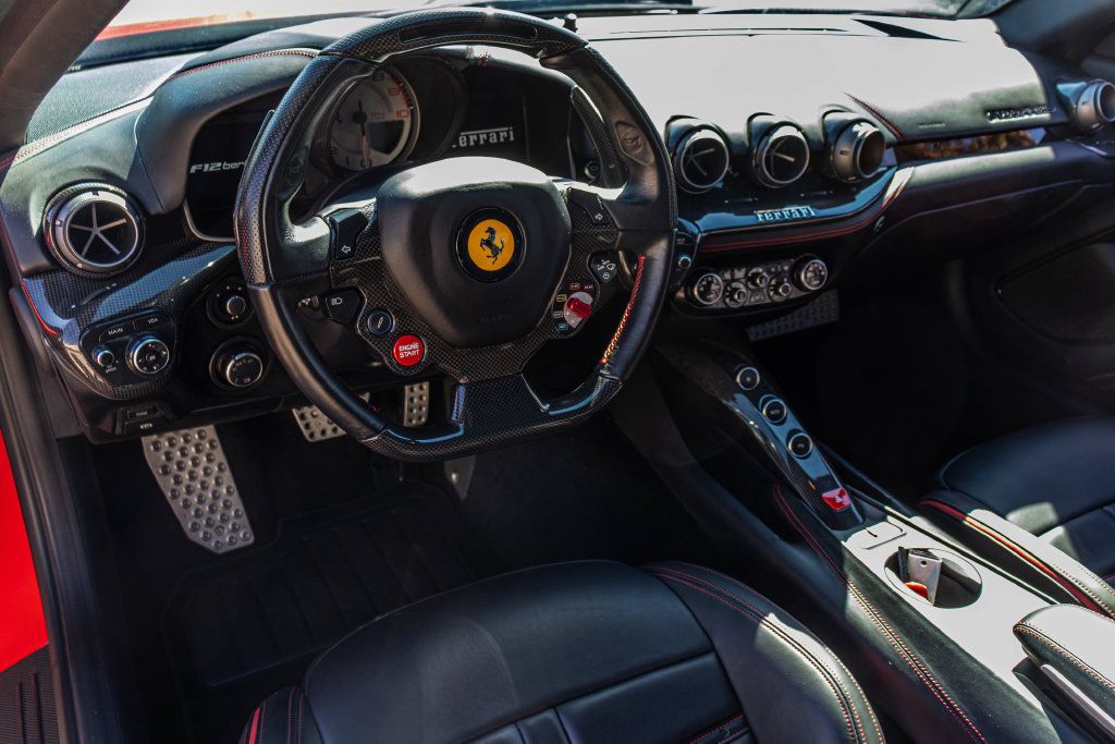 Used 2014 Ferrari F12 Berlinetta RWD image 37