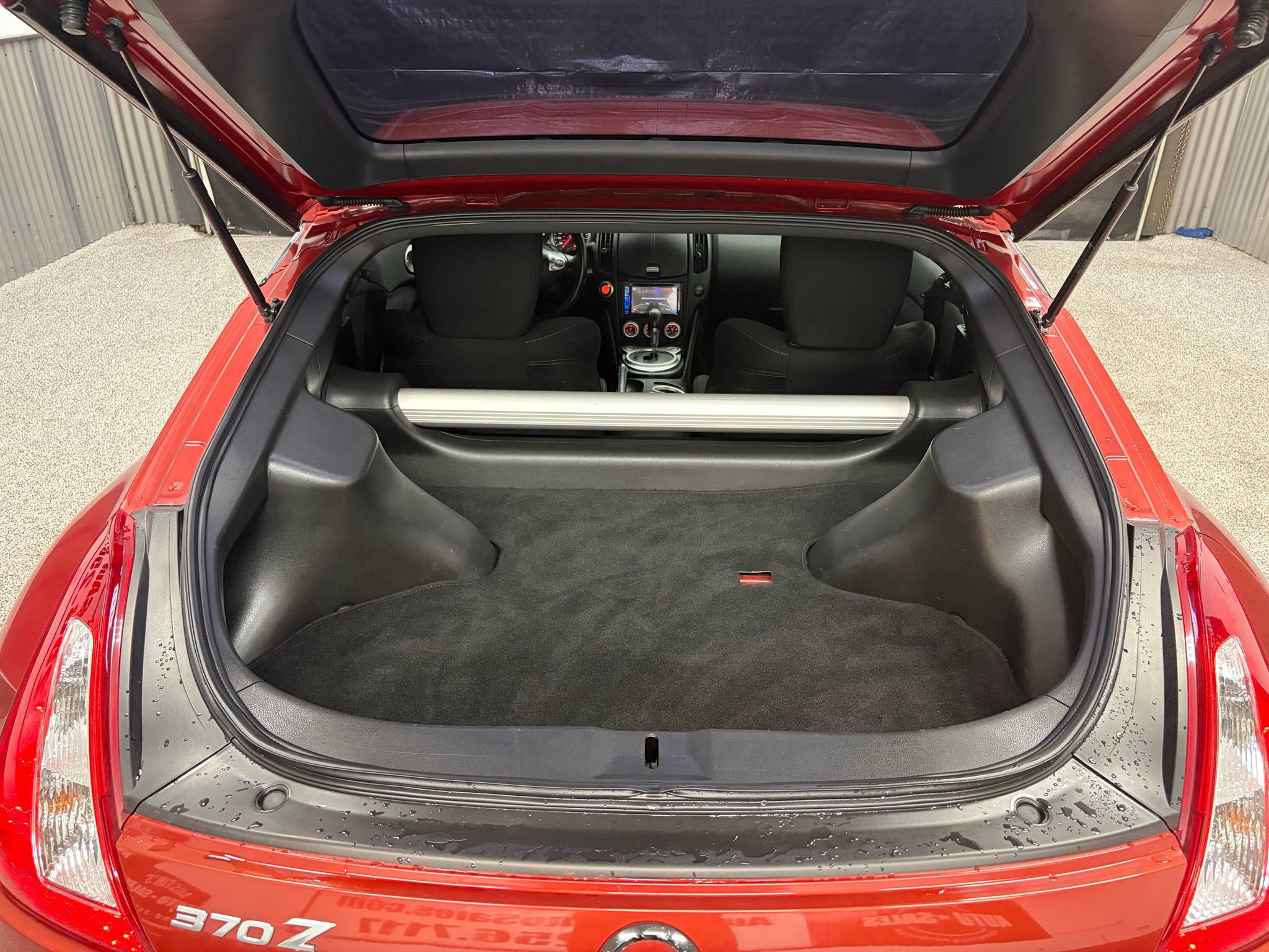 Used 2015 Nissan 370Z Coupe RWD image 16