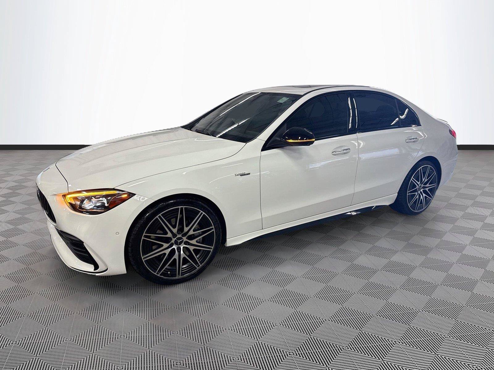Used 2024 Mercedes-Benz C 43 AMG 4MATIC Sedan image 3