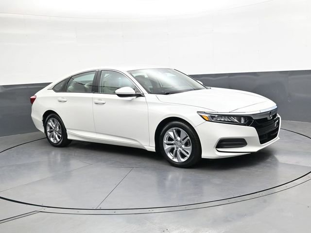 Used 2018 Honda Accord LX image 2