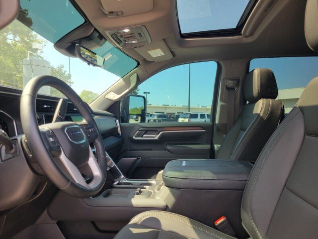 Used 2026 GMC Sierra 3500 Denali w/ Denali Reserve Package AWD/4WD image 10