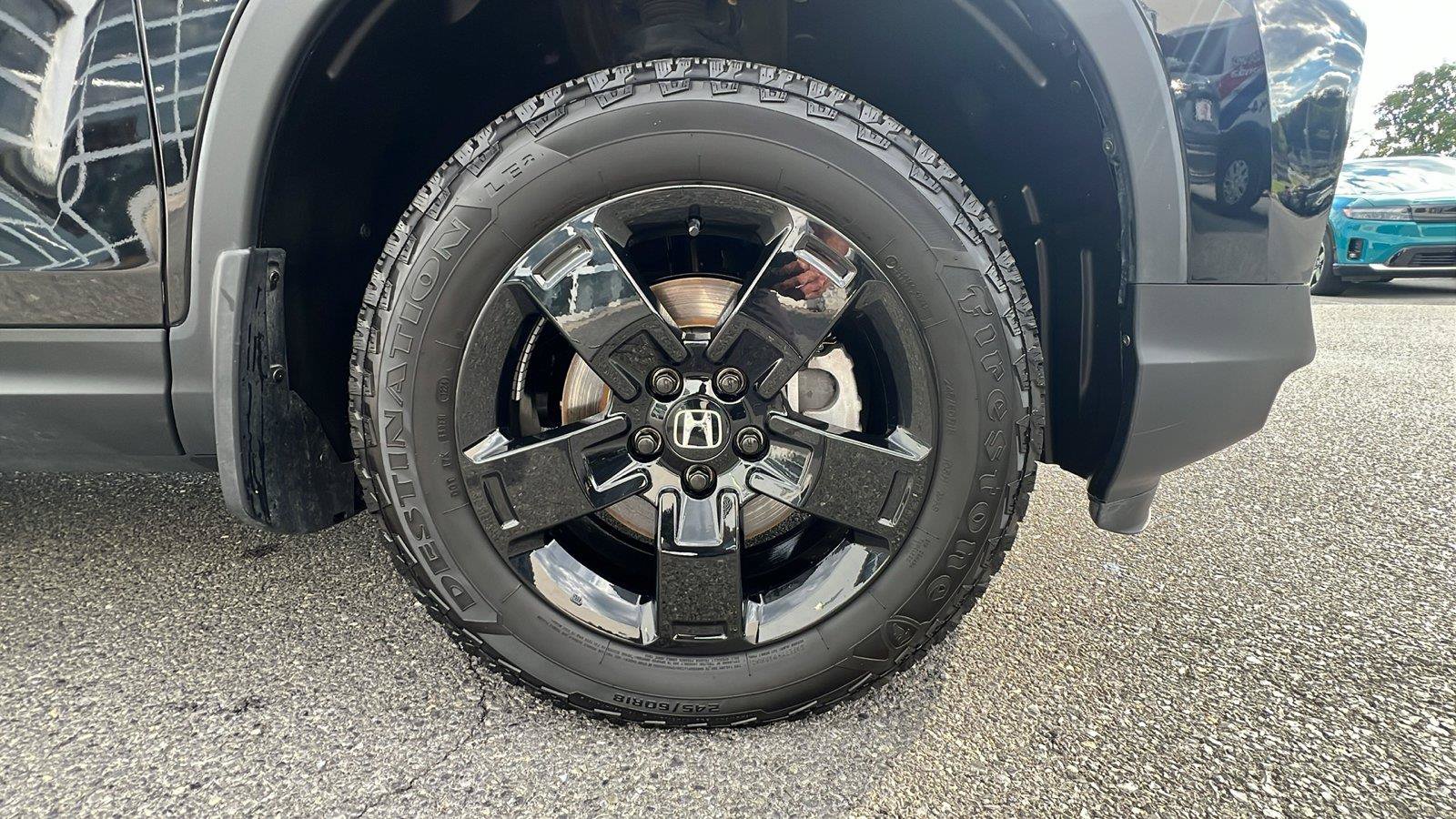 Used 2024 Honda Ridgeline Black Edition image 11