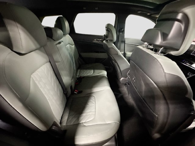 Used 2023 Kia Sportage X-Line w/ X-Line Premium Package AWD/4WD image 28