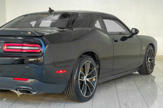 Used 2015 Dodge Challenger R/T Scat Pack RWD image 64