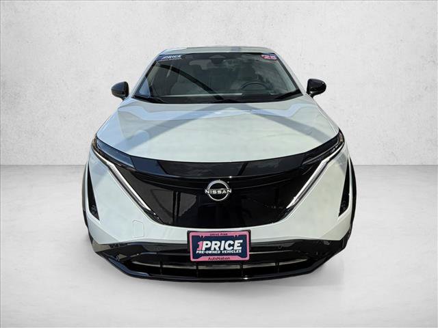 Used 2025 Nissan Ariya AWD image 2