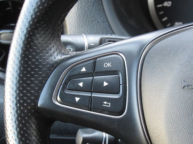 Used 2023 Mercedes-Benz Metris Passenger image 25