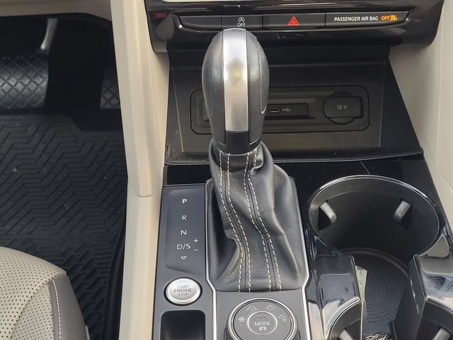 Used 2021 Volkswagen Atlas SEL Premium AWD/4WD image 19